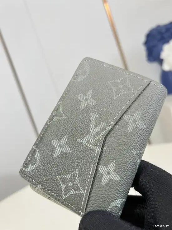 VUITTON cm Pocket LOUIS Organizer-7.5*11.1*1 0429